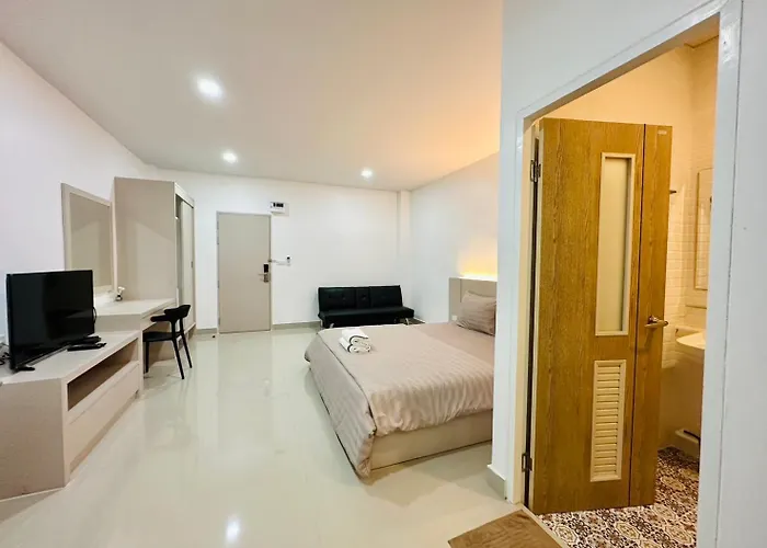Hada House Near Yanhee Hospital * Bangkok