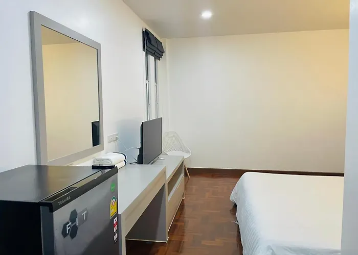 Hada House Near Yanhee Hospital Hotel Bangkok